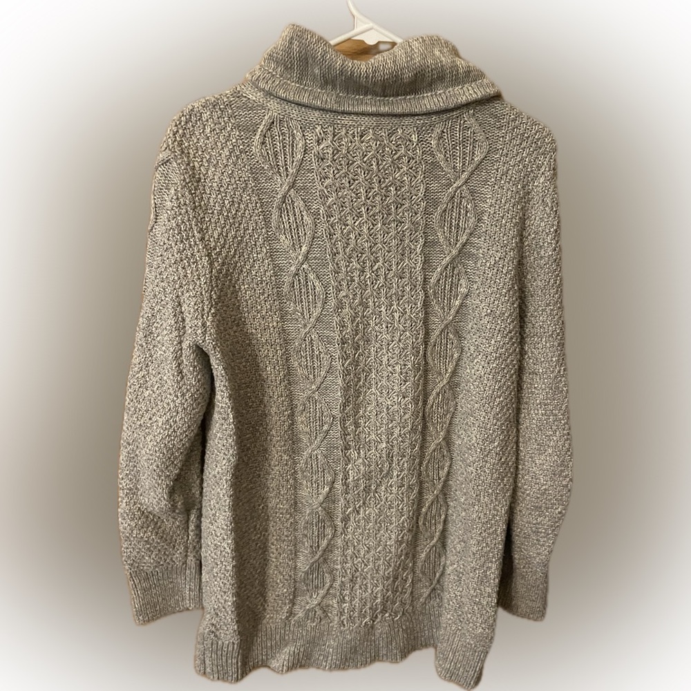 Signature grey Knit Sweater